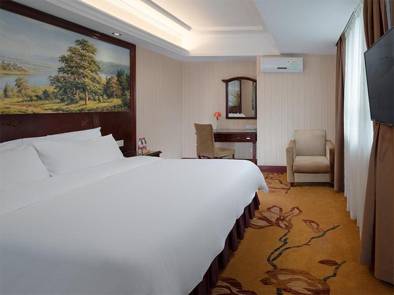 Vienna Hotel Dongguan Chang'An Mid Zhen'An Road Eksteriør billede